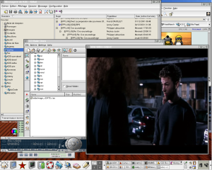 KDE2 avec KMail, Un logiciel de gravure de CD, Xine un lecteur de DVD et de Divx